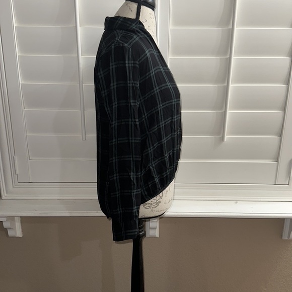 Madewell Wrap-Front Shirt in Palma Plaid - Picture 4 of 13